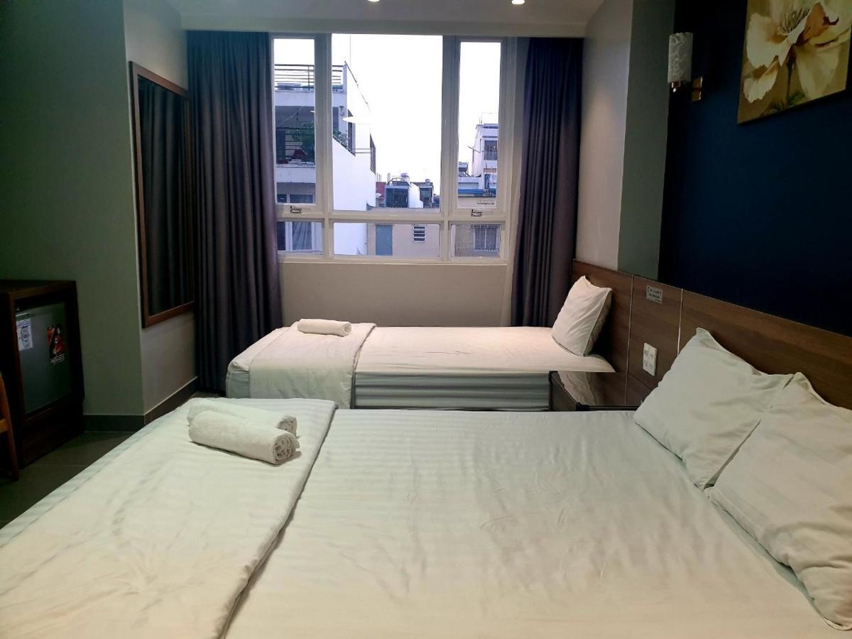 Reddoorz Premium Cloud 9 An Nhon Hotel Ho Chi Minh City Exterior photo